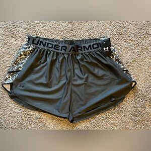 NWT Under Armour Women's Athletic Shorts with Camouflage Side Panels